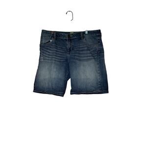 Kut from the Kloth Denim Bermuda Shorts Size 14 Medium Wash
